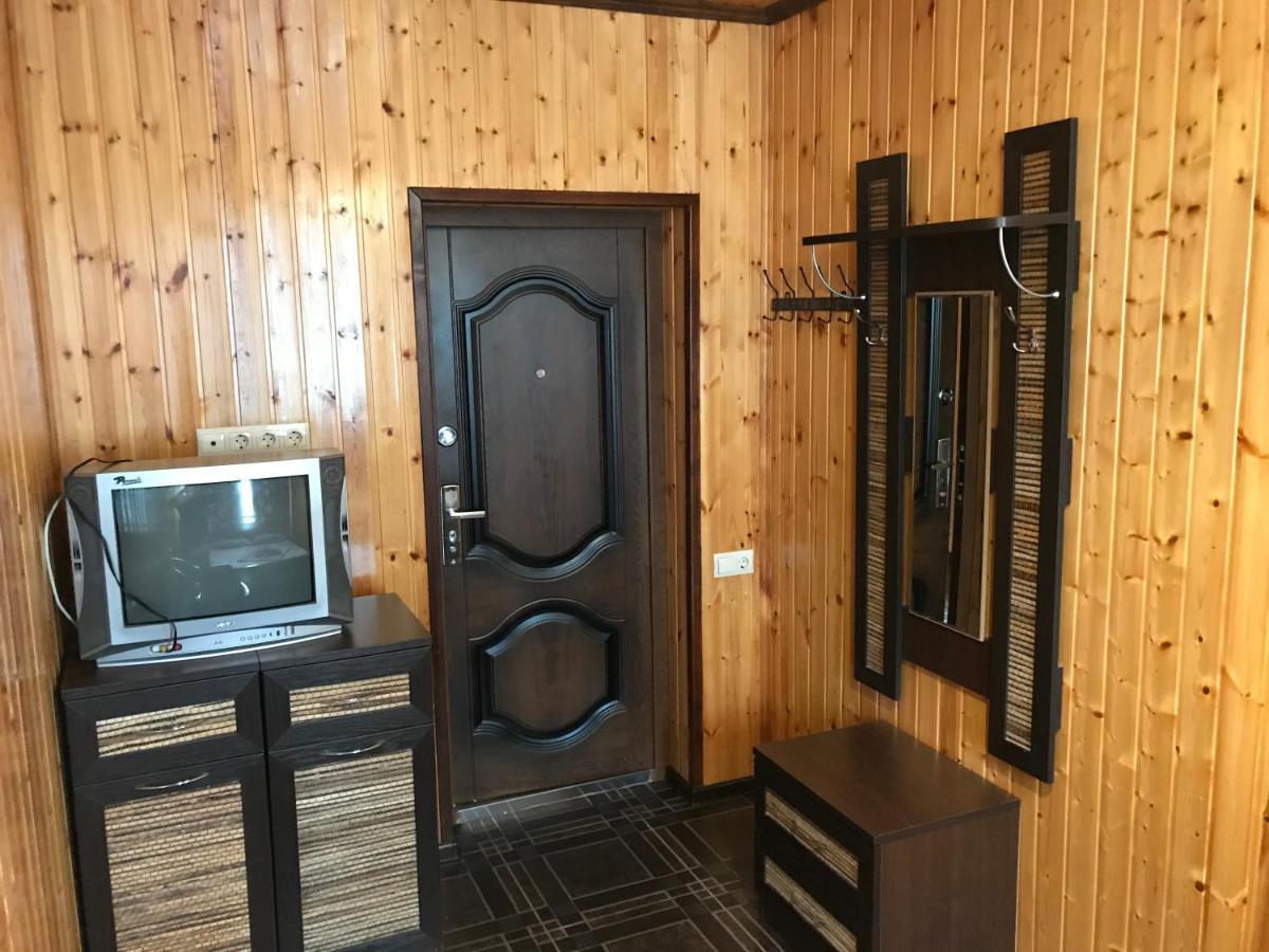 Бархат Tsandrypsj Exteriör bild