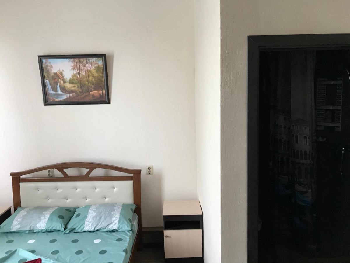 Бархат Tsandrypsj Exteriör bild